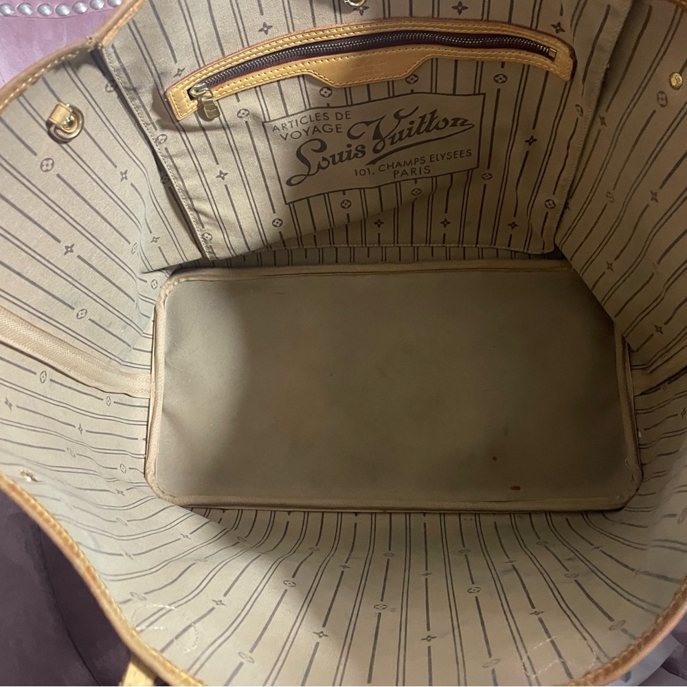 Louis Vuitton GM Never full - Picture 4 of 16